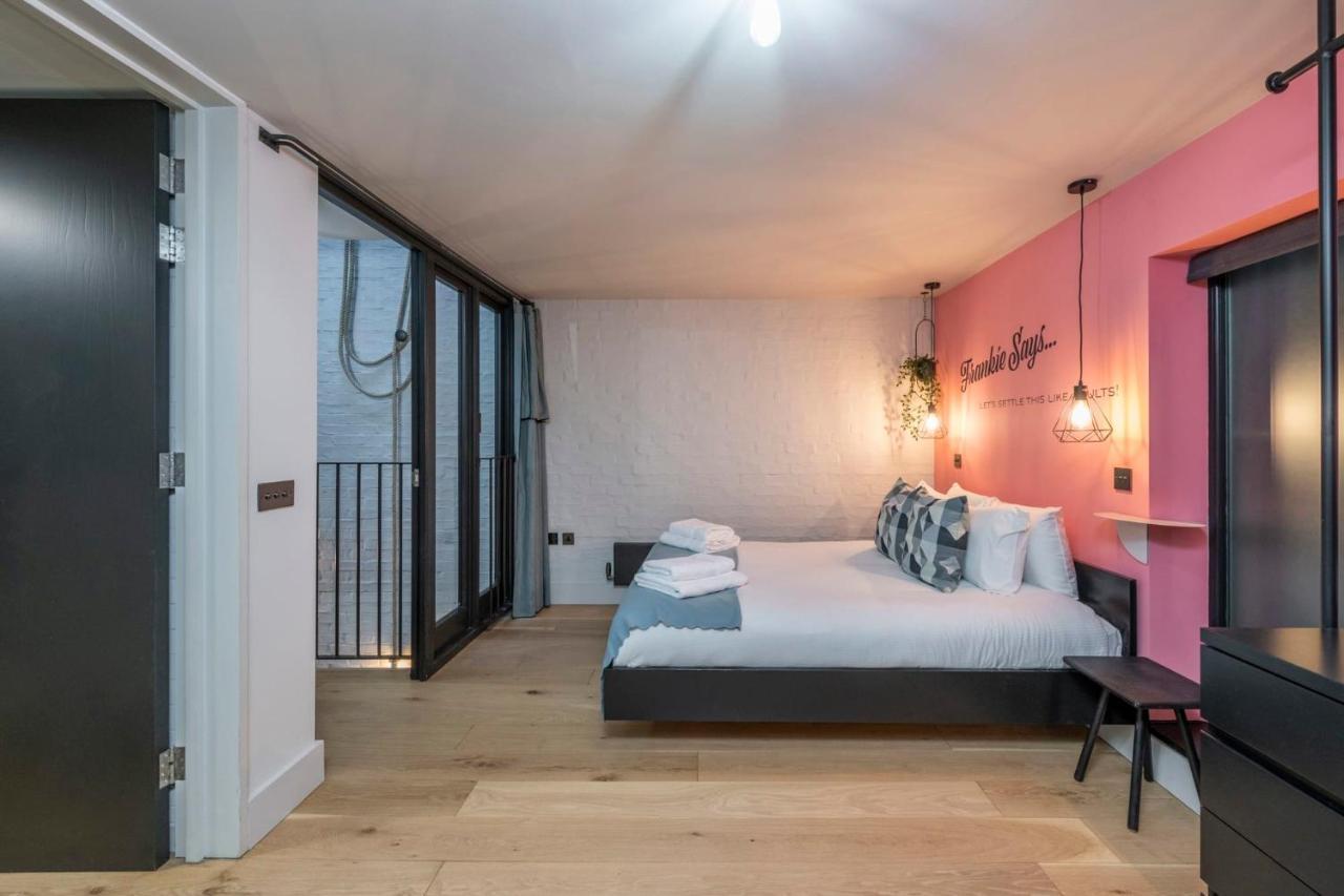 The Insta Playhouse - Covent Garden - By Frankie Says Apartment London Ngoại thất bức ảnh